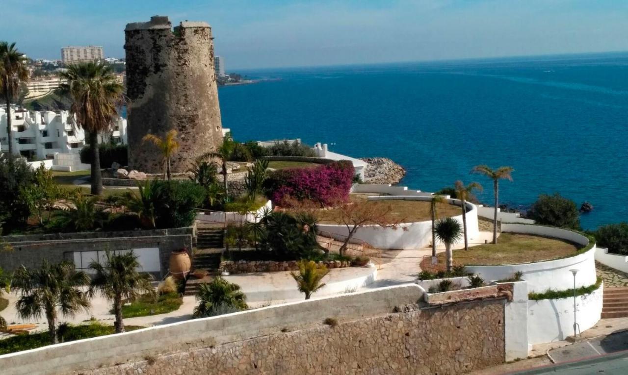 Atico Frente Al Mar - Vistas, Piscina, Terrazas, Parking! * Benalmádena